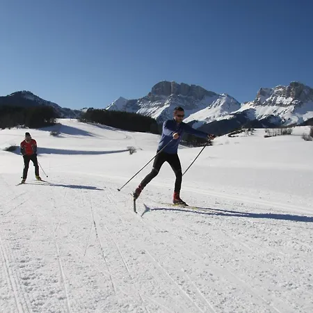 La Longere 3* Treffort (Isere)